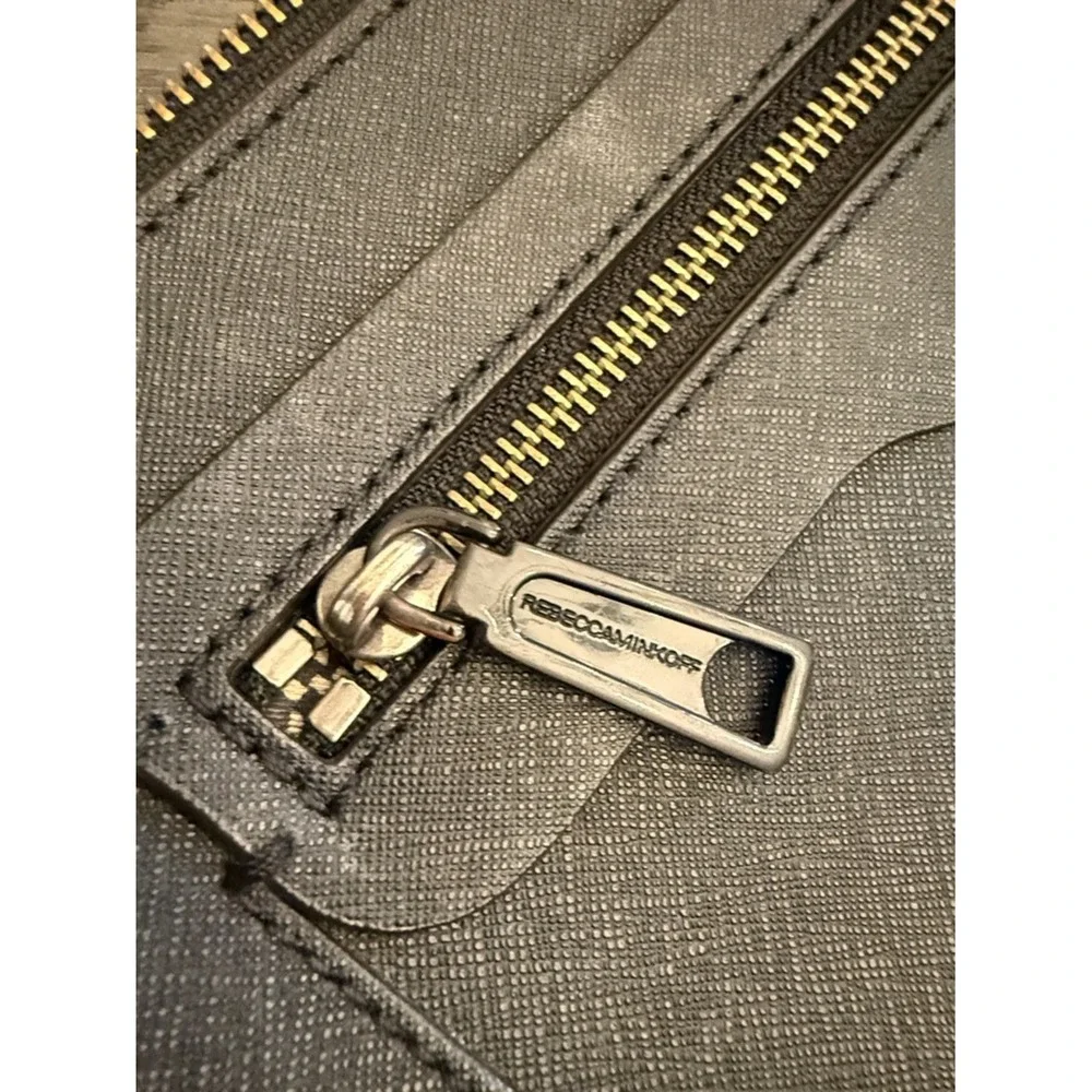Rebecca‎ Minkoff Avery Crossbody Bag Black Saffiano Leather Gunmetal Chain OS